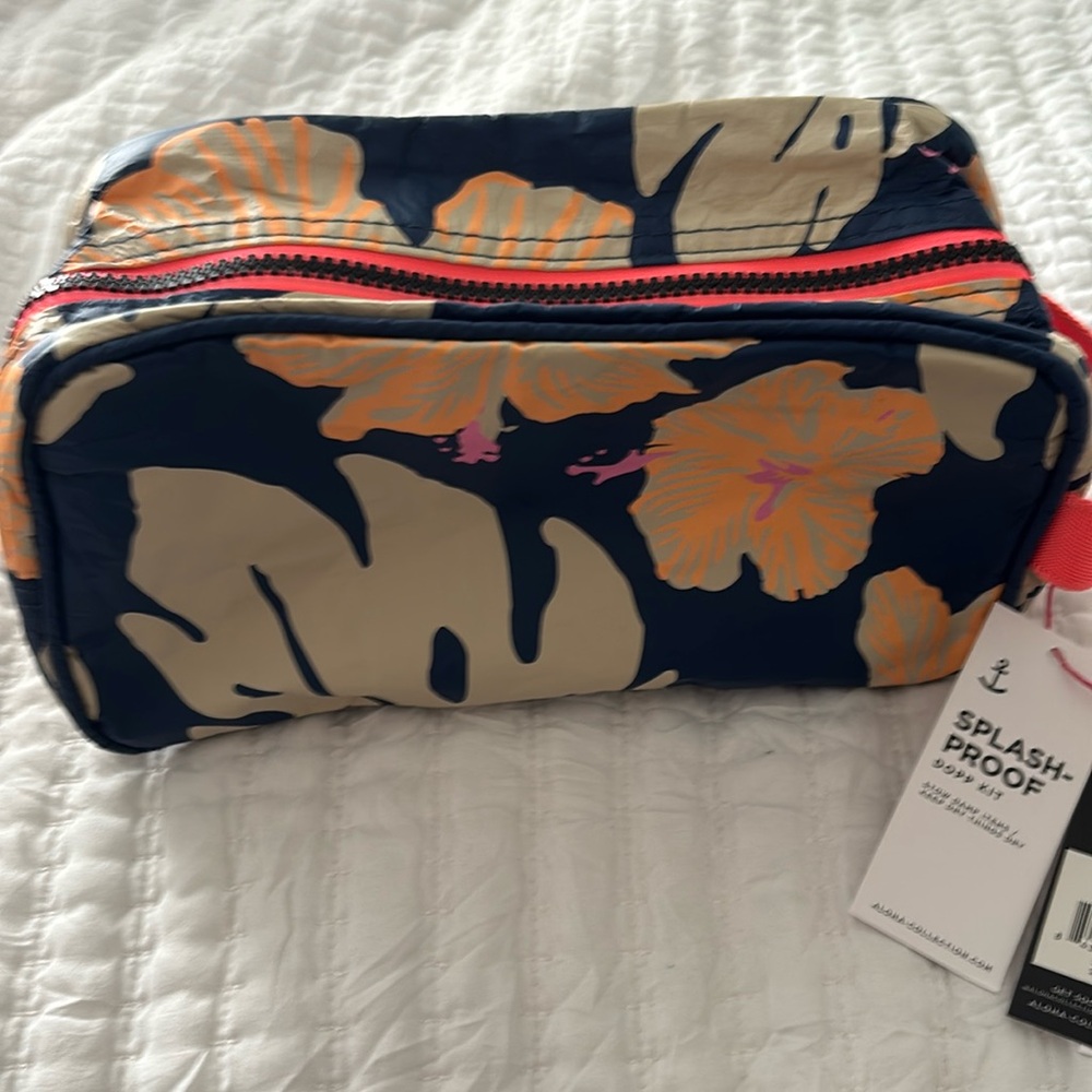 Great for travel -dopp kit special addition